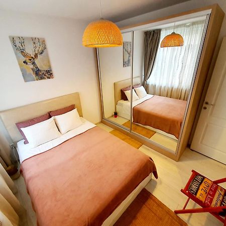 Downtown, Ideal For Longer Stays, Family Friendly Apartment - Nb73A Bukarest Exteriör bild