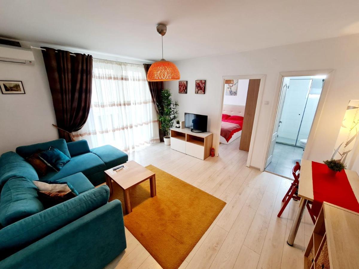 Downtown, Ideal For Longer Stays, Family Friendly Apartment - Nb73A Bukarest Exteriör bild