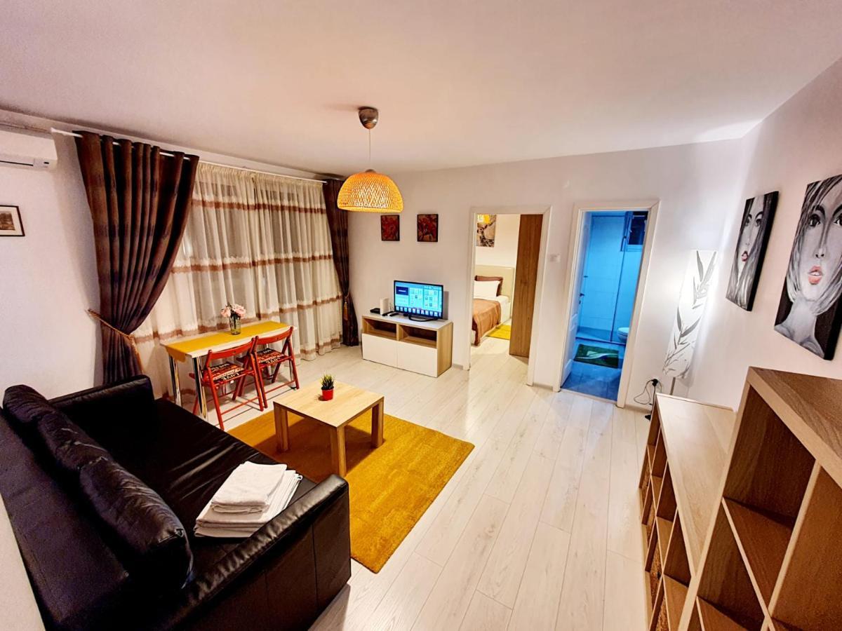 Downtown, Ideal For Longer Stays, Family Friendly Apartment - Nb73A Bukarest Exteriör bild