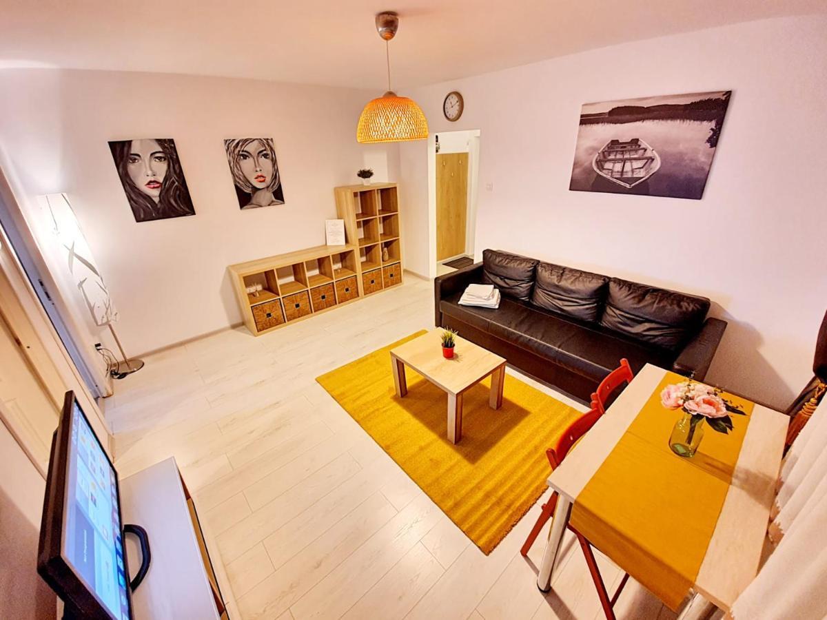 Downtown, Ideal For Longer Stays, Family Friendly Apartment - Nb73A Bukarest Exteriör bild