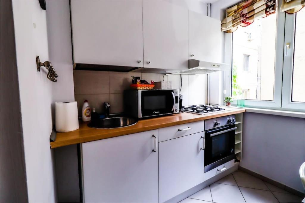 Downtown, Ideal For Longer Stays, Family Friendly Apartment - Nb73A Bukarest Exteriör bild