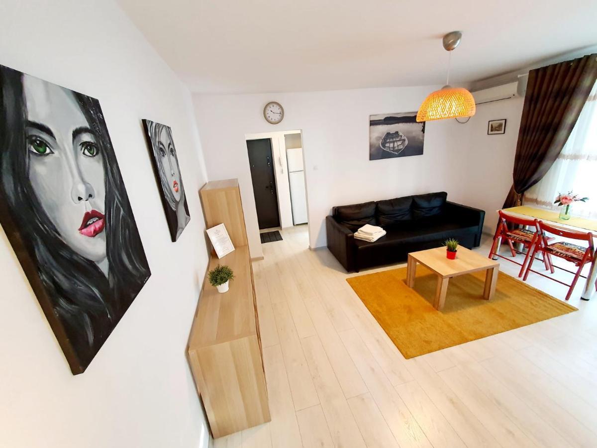 Downtown, Ideal For Longer Stays, Family Friendly Apartment - Nb73A Bukarest Exteriör bild