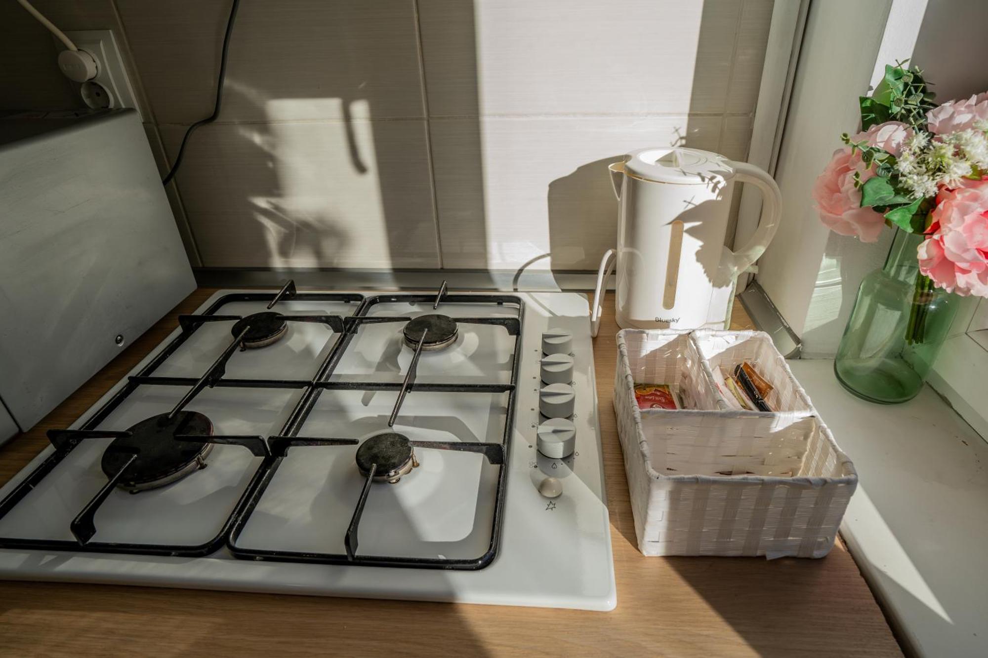 Downtown, Ideal For Longer Stays, Family Friendly Apartment - Nb73A Bukarest Exteriör bild