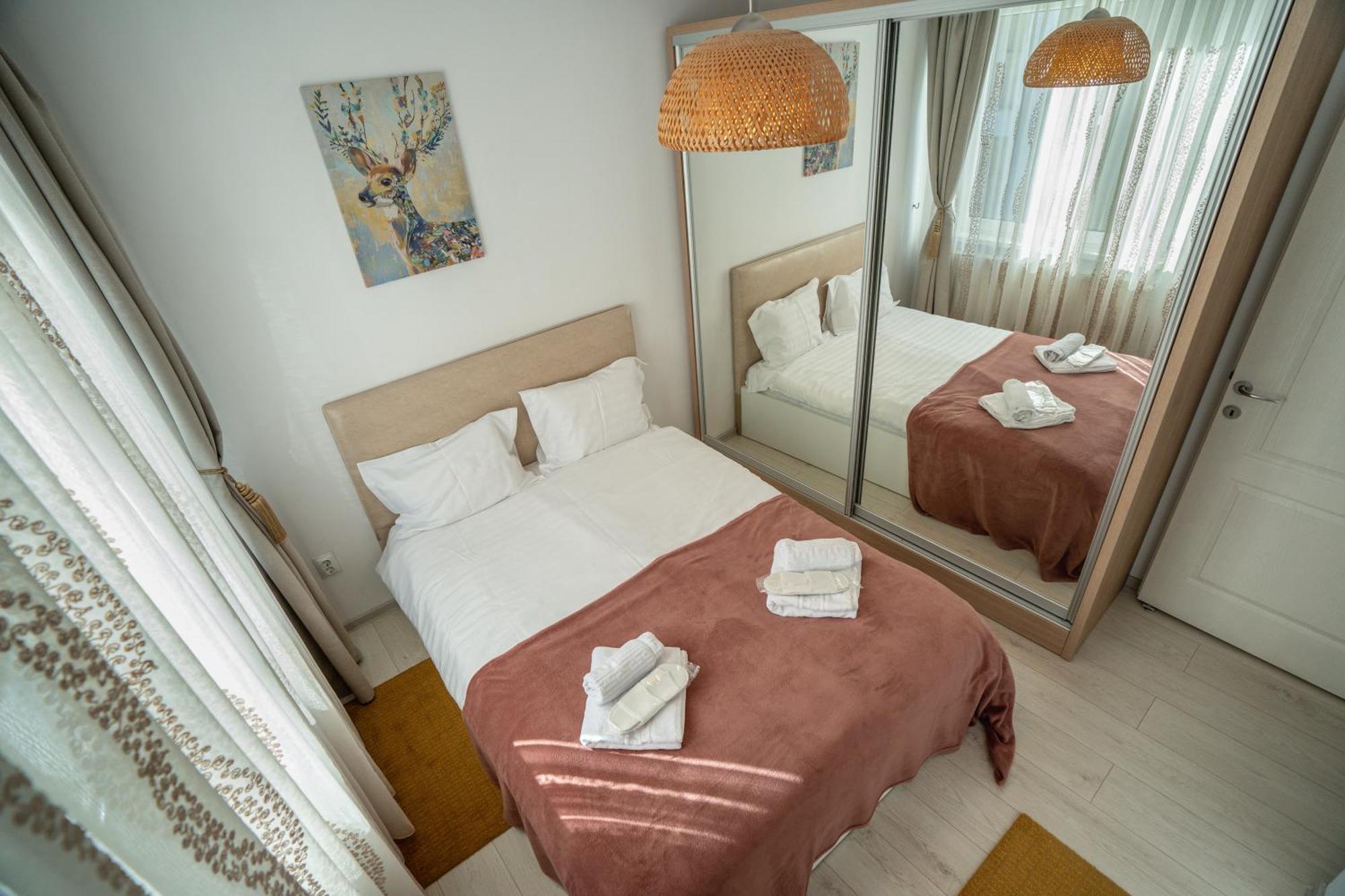 Downtown, Ideal For Longer Stays, Family Friendly Apartment - Nb73A Bukarest Exteriör bild