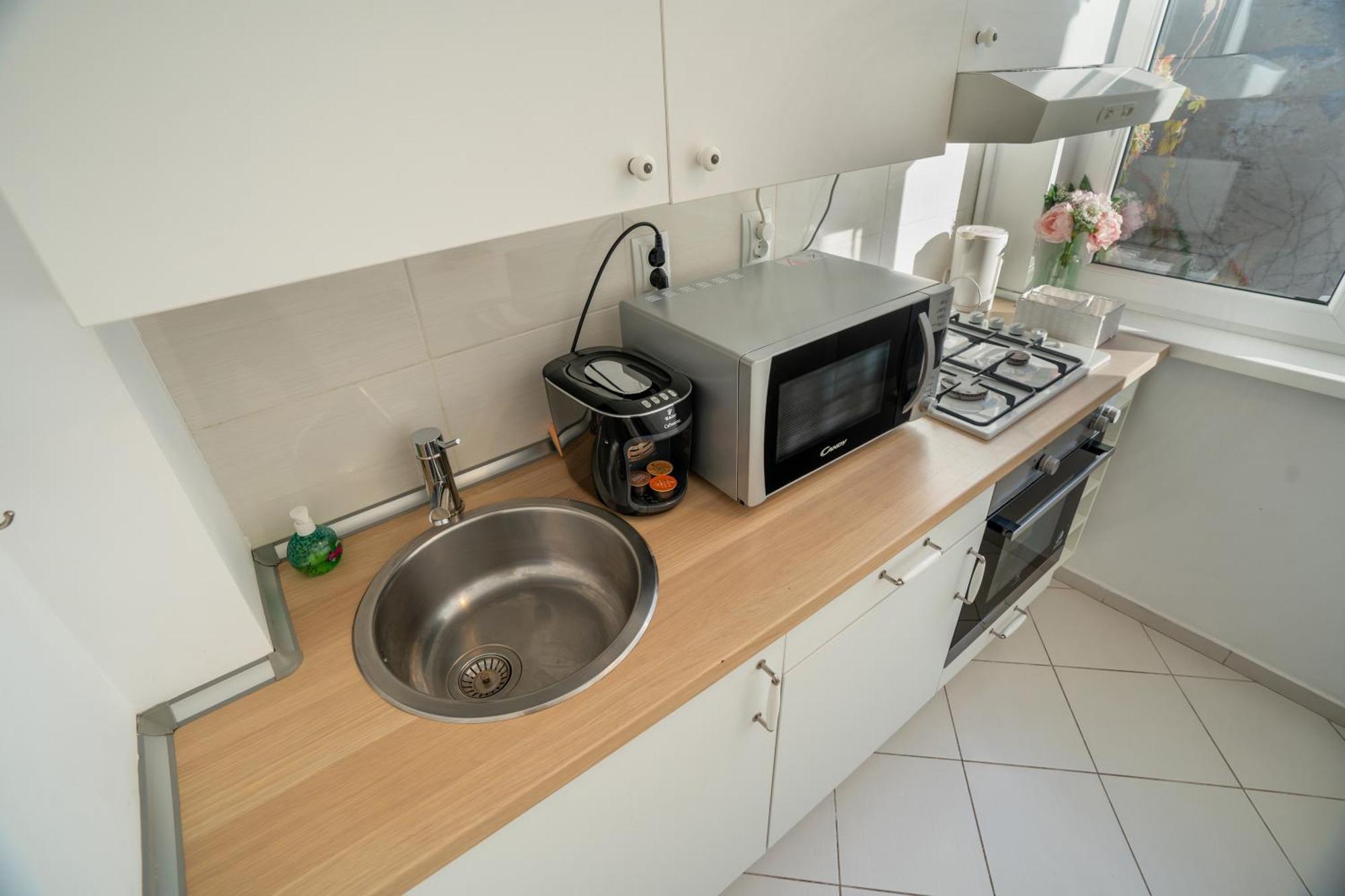 Downtown, Ideal For Longer Stays, Family Friendly Apartment - Nb73A Bukarest Exteriör bild